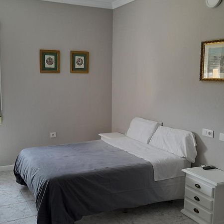 Hotel Oriana บาดาฮอส ภายนอก รูปภาพ
