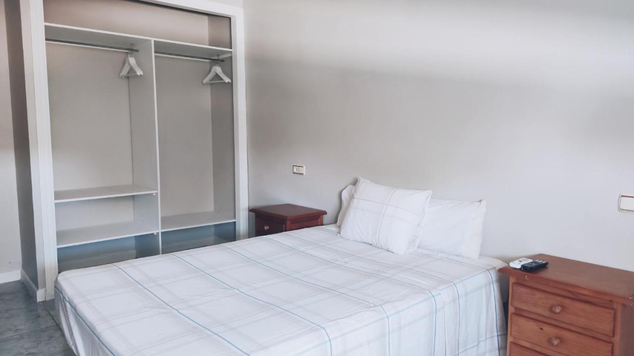 Hotel Oriana บาดาฮอส ภายนอก รูปภาพ
